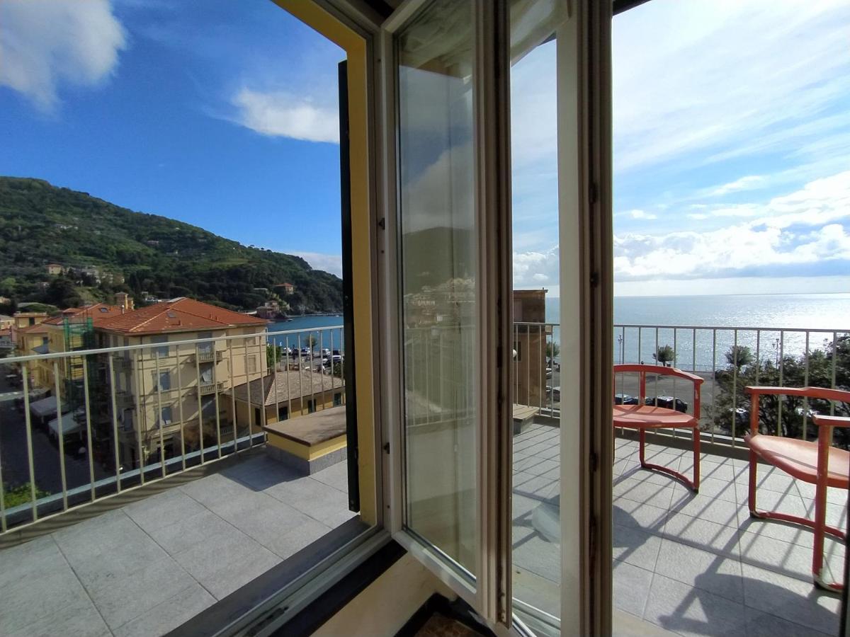 레반토 Monia House Sea View 아파트 외부 사진