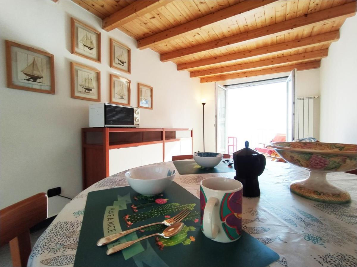 레반토 Monia House Sea View 아파트 외부 사진